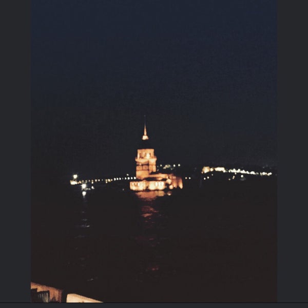 Photo taken at Maiden&#39;s Tower by Nry K. on 11/25/2015