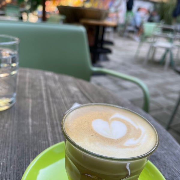 8/30/2021 tarihinde Noah W.ziyaretçi tarafından Café u dvorištu'de çekilen fotoğraf