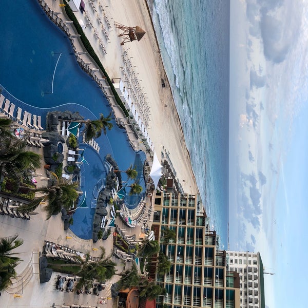 Photo taken at Hard Rock Hotel Cancún by ASA on 8/15/2019