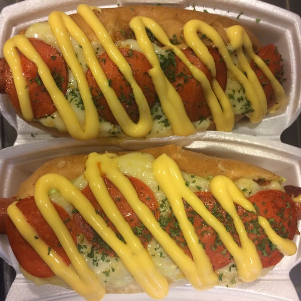10/26/2017에 Juan Carlos A.님이 Jack&#39;s Chili Hot Dogs에서 찍은 사진