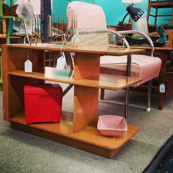 Photo taken at Nido Vintage Furnishings by Charity R. on 7/4/2014