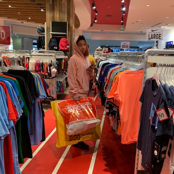adidas factory outlet sheikh zayed road