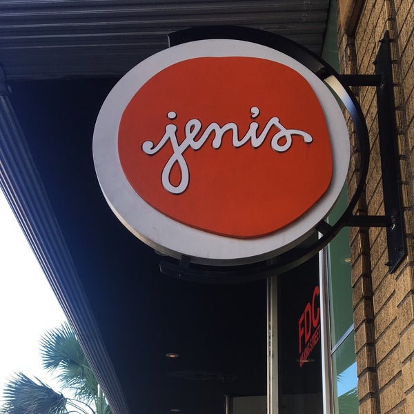 7/8/2017にJennifer S.がJeni&#39;s Splendid Ice Creamsで撮った写真