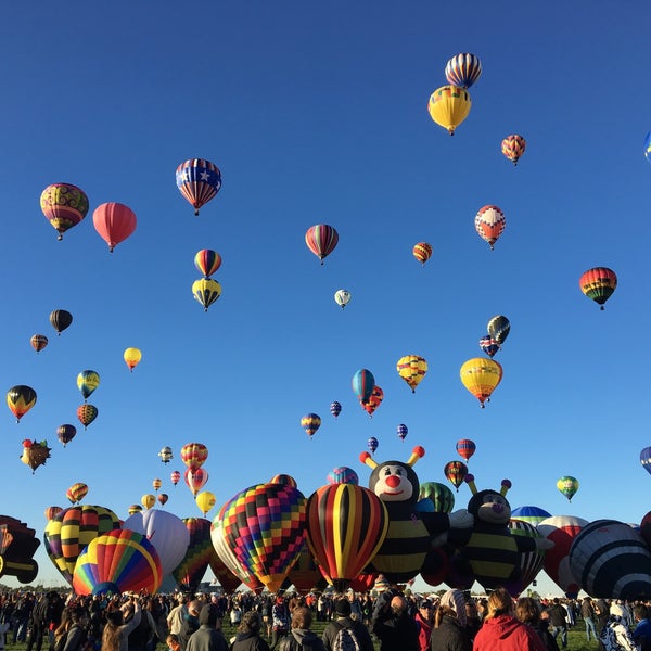 10/8/2017 tarihinde Jennifer S.ziyaretçi tarafından International Balloon Fiesta'de çekilen fotoğraf