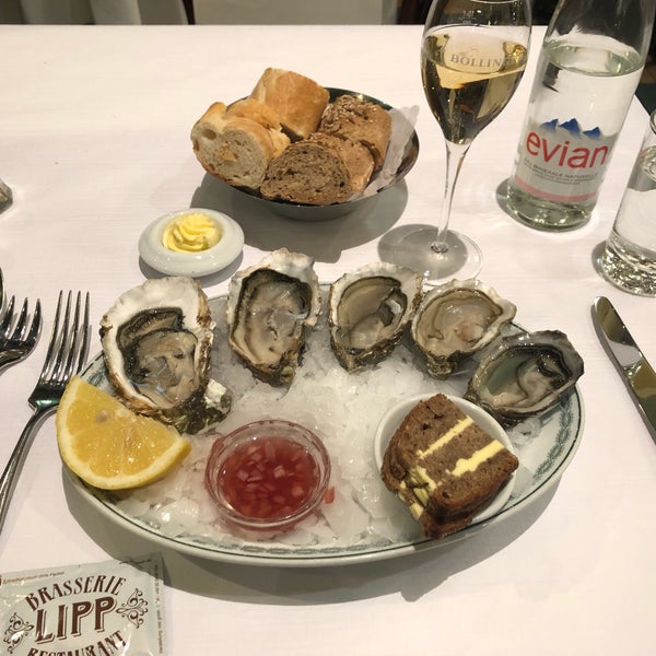 รูปภาพถ่ายที่ Brasserie Lipp โดย Aileen V. เมื่อ 1/18/2019