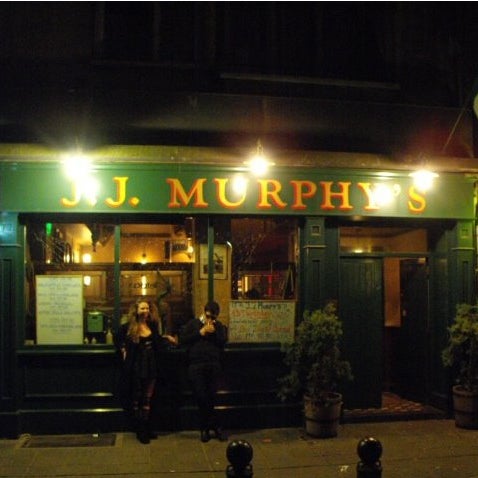 10/22/2013にJ.J. Murphy’sがJ.J. Murphy’sで撮った写真