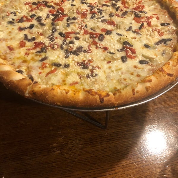10/24/2019 tarihinde Margaret S.ziyaretçi tarafından Backcountry Pizza &amp; Tap House'de çekilen fotoğraf