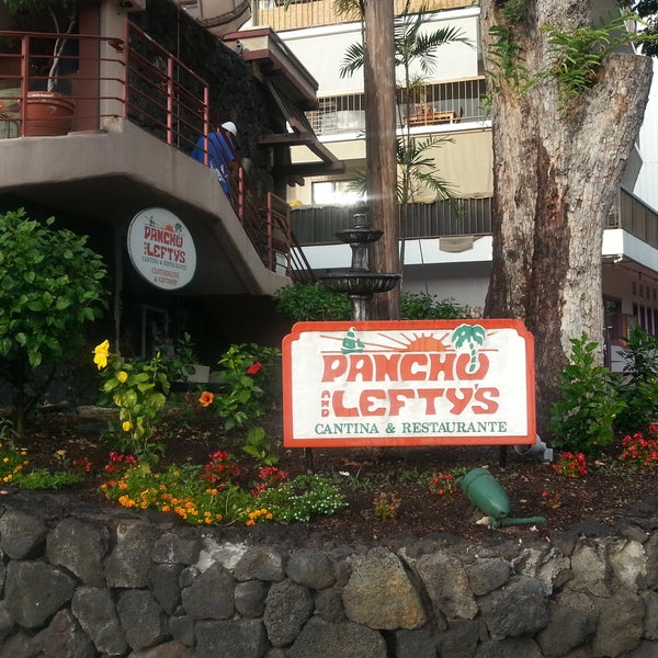 Das Foto wurde bei Pancho &amp; Lefty&#39;s Cantina and Restaurante von Pancho &amp; Lefty&#39;s Cantina and Restaurante am 11/19/2013 aufgenommen