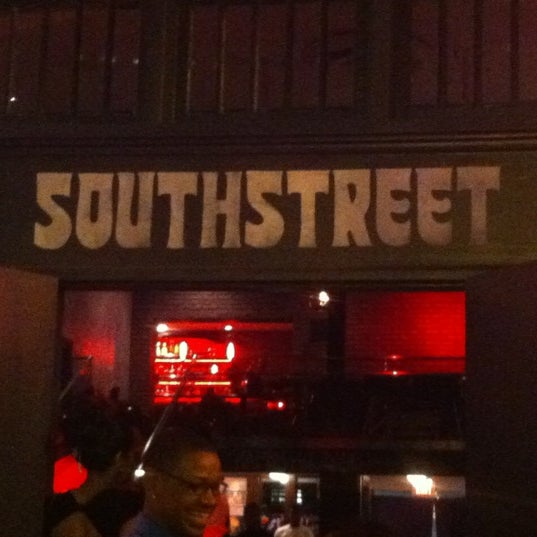 Снимок сделан в Southstreet Restaurant &amp; Bar пользователем Dor L. B. 12/14/2012