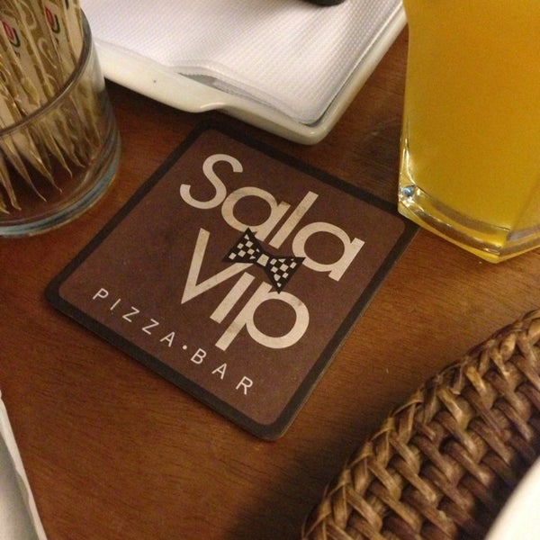 รูปภาพถ่ายที่ Sala Vip Pizzaria โดย Priscila เมื่อ 6/12/2013