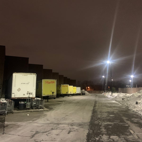 ShopRite of Gateway Center East New York 12 tips from 643 visitors