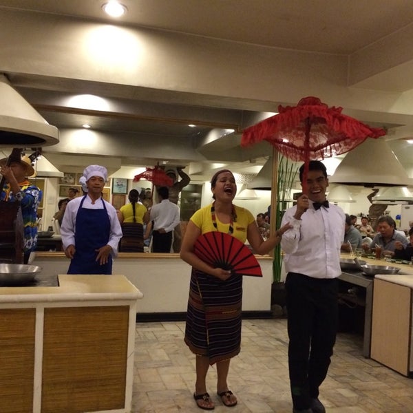 Photo prise au The Singing Cooks and Waiters Atbp par Kamol C. le8/10/2014
