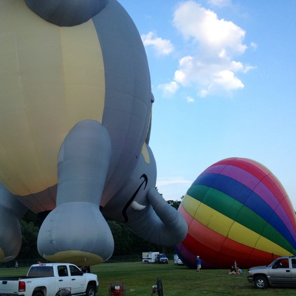Great Wellsville Balloon Rally - Event Fire, Island Park, Wellsville, NY, g...