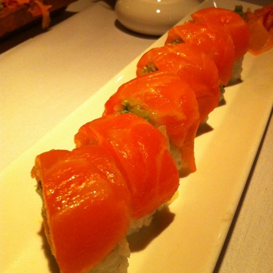 Photo taken at Naan Sushi by Catherine M. on 11/22/2012