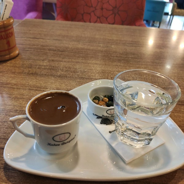 Foto tirada no(a) Kahve Deryası por Şebnem em 11/13/2021