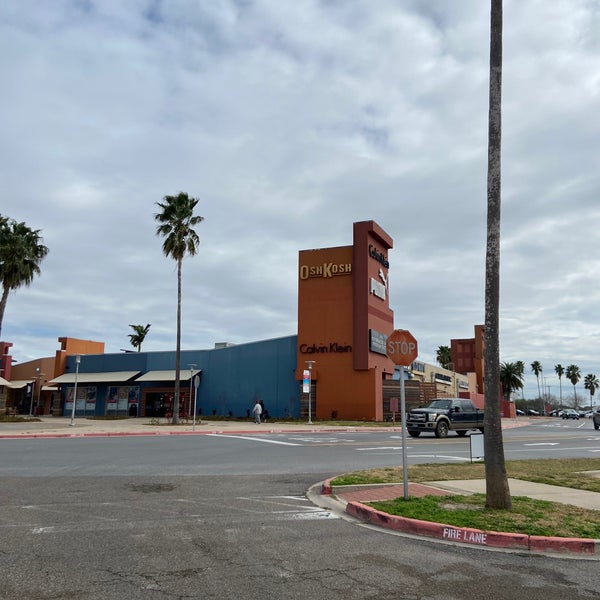 Converse outlet mercedes texas deals