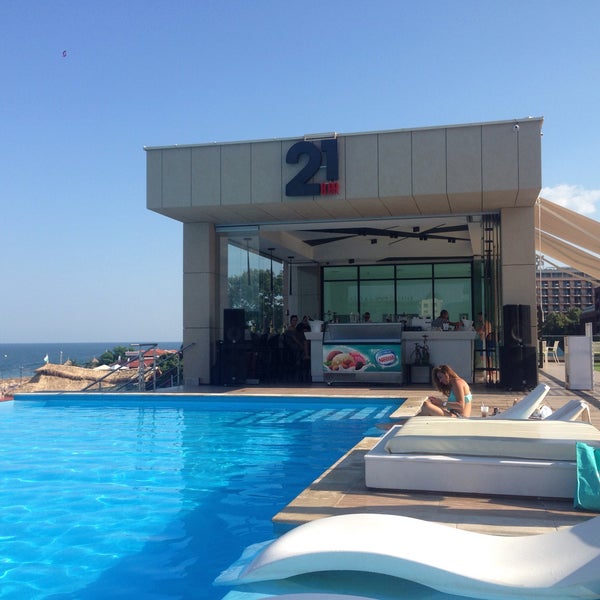 Photo taken at SKYFALL Infinity Pool &amp; Terrace by Aygul G. on 6/30/2016