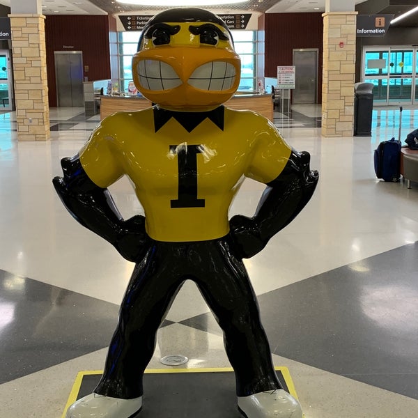 Photo taken at The Eastern Iowa Airport (CID) by Tolga T. on 11/16/2022