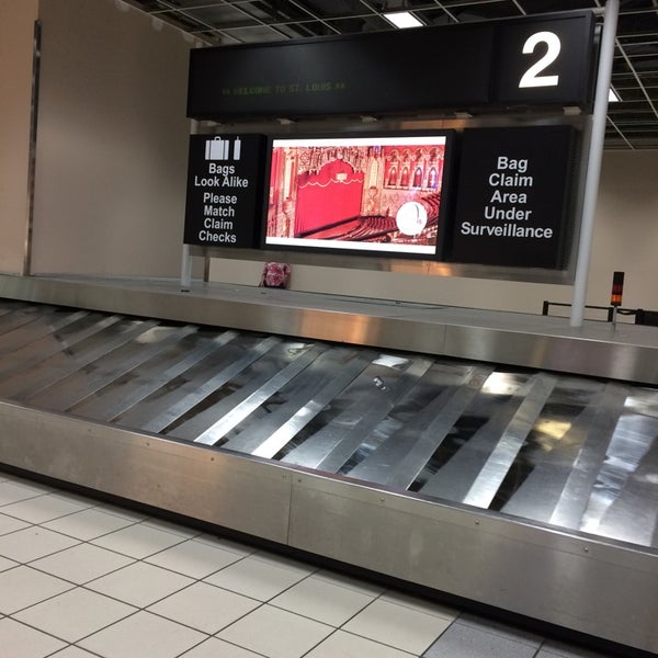 Terminal 2 Baggage Claim - St Louis, MO