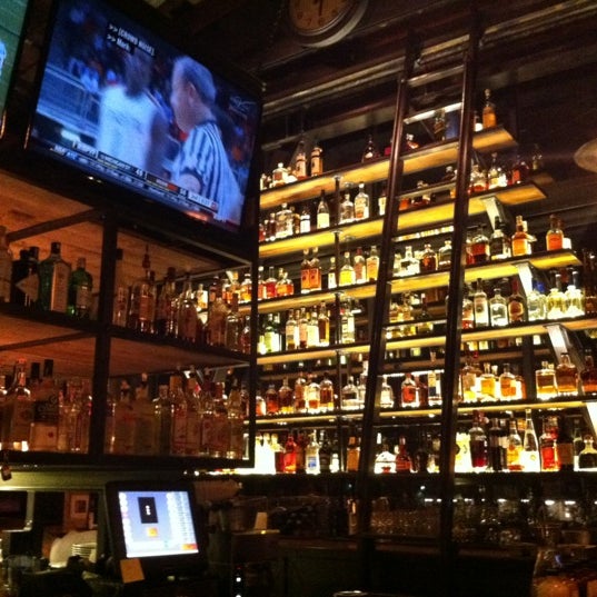 11/29/2012にRaquel JaneがKickin&#39; Boot Whiskey Kitchenで撮った写真