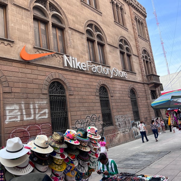 Puerto Comiendo Plausible Nike Factory Store - Monterrey, Nuevo León