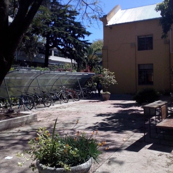 Photo taken at Facultad de Psicología - Udelar by Cari C. on 9/22/2014