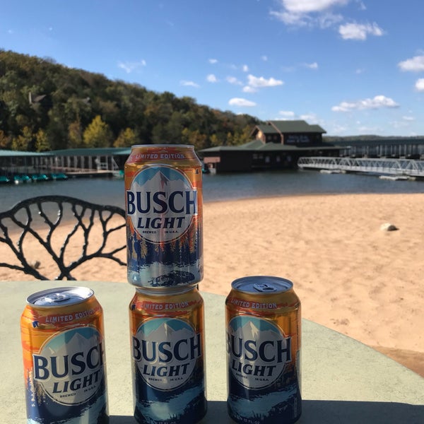 Bent Hook Market and Marina at Big Cedar Lodge Ridgedale, MO