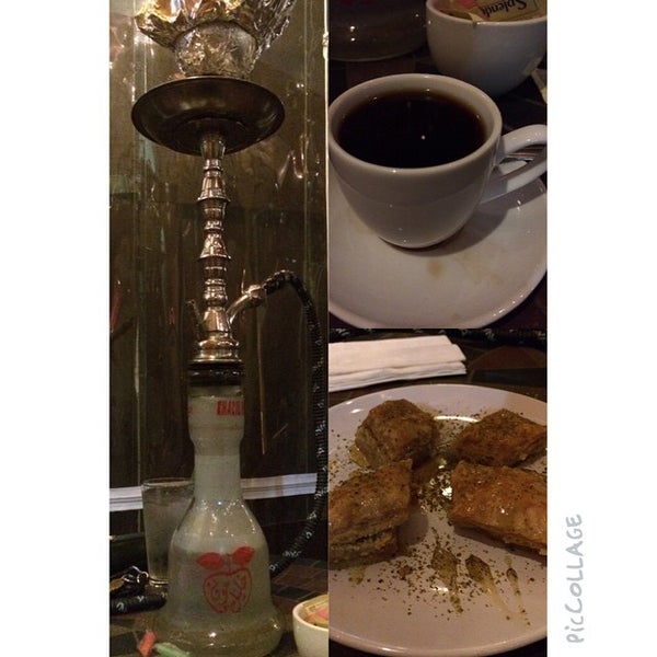 Foto tirada no(a) Aloosh Hookah Bar Restaurant por Matthew H. em 5/8/2015