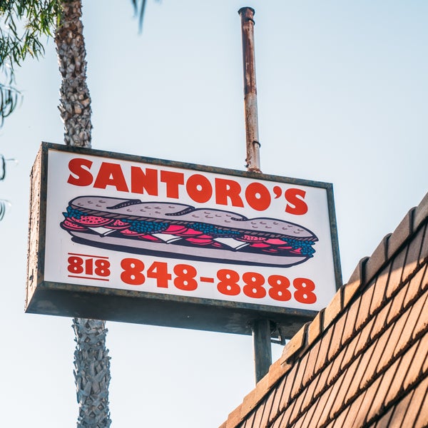 Foto tomada en Santoro&#39;s Submarine Sandwiches  por Santoro&#39;s Submarine Sandwiches el 12/4/2018