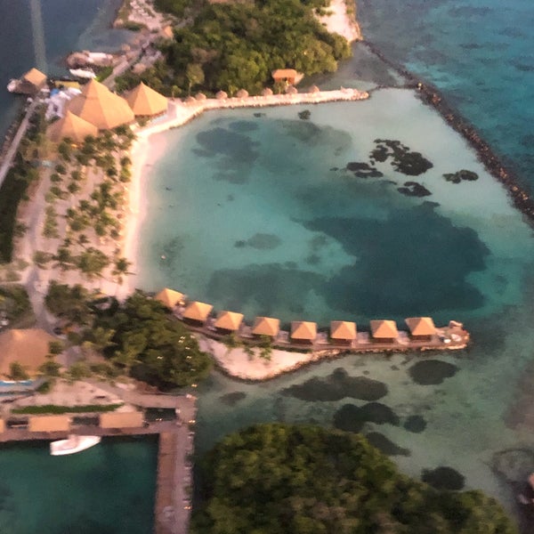 รูปภาพถ่ายที่ Renaissance Aruba Resort &amp; Casino โดย Pascal B. เมื่อ 11/18/2019
