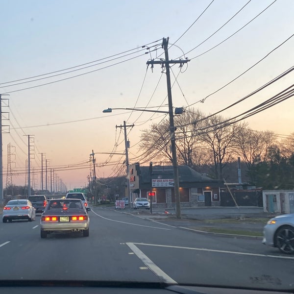 Wine O Land Liquor Store in Edison