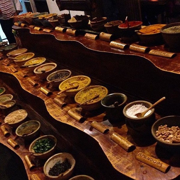 11/21/2015 tarihinde Laura F.ziyaretçi tarafından Tantra Restaurante'de çekilen fotoğraf