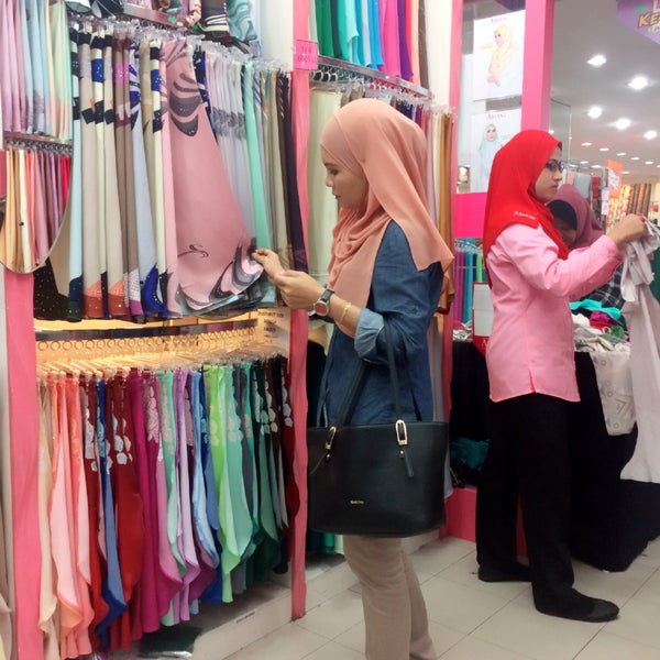 Jakel Segamat - Department Store