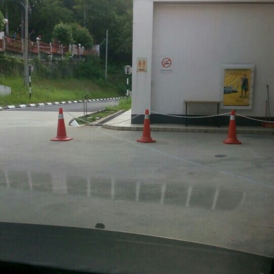 Photo taken at Shell by Puchong on 3/24/2016