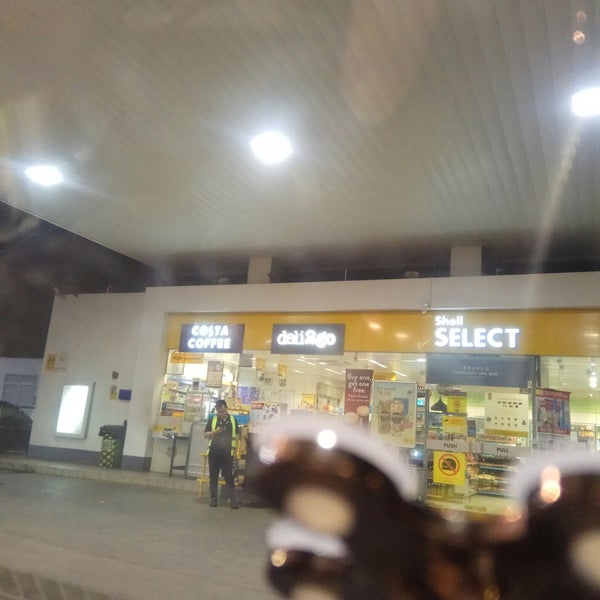 Photo taken at Shell by Puchong on 11/4/2019