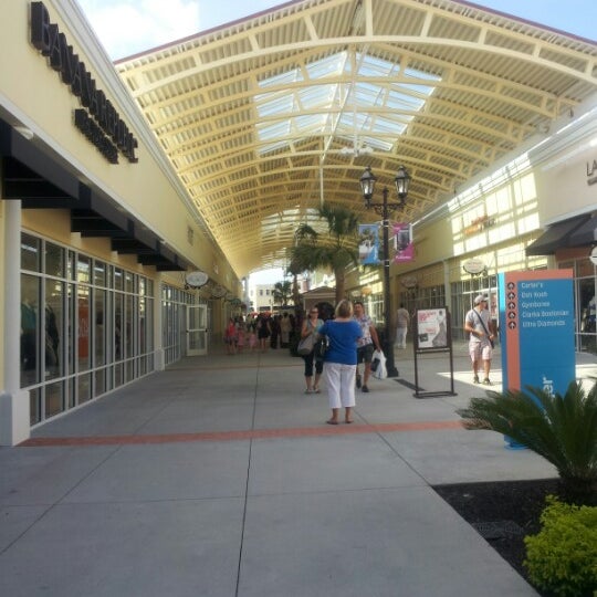 Photo taken at Tanger Outlets Charleston by Grace C. on 9/2/2012