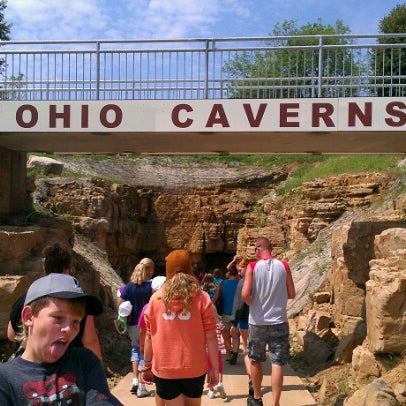 Foto tirada no(a) Ohio Caverns por dork n. em 8/3/2012