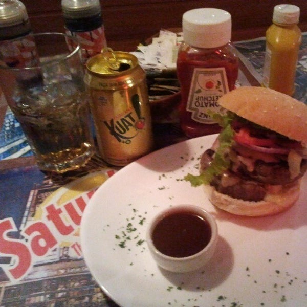 Photo taken at Saturday&#39;s The Original Burger by Daniel C. on 5/30/2012