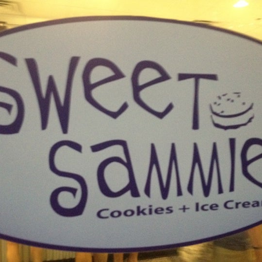 6/10/2012にRick W.がSweet Sammiesで撮った写真