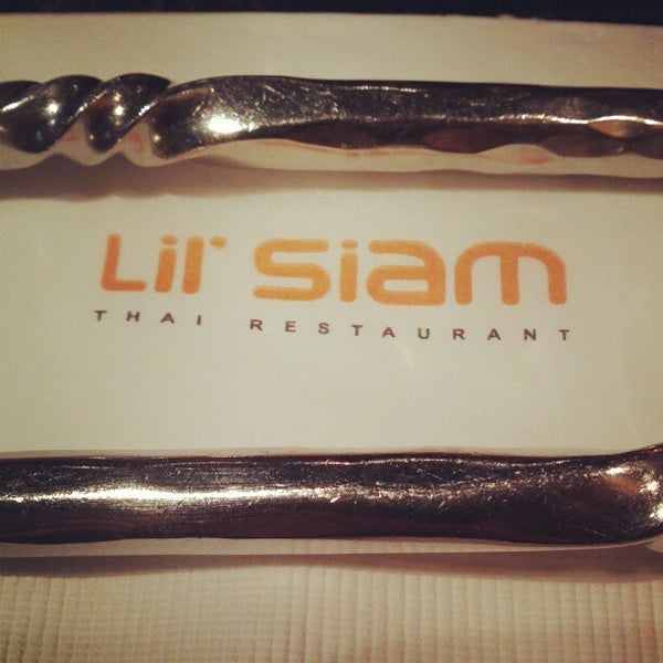 Foto tomada en Lil Siam  por Oscar C. el 5/24/2012