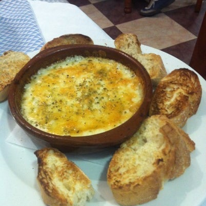 8/26/2012 tarihinde Jose M.ziyaretçi tarafından Restaurante Il Borsalino'de çekilen fotoğraf