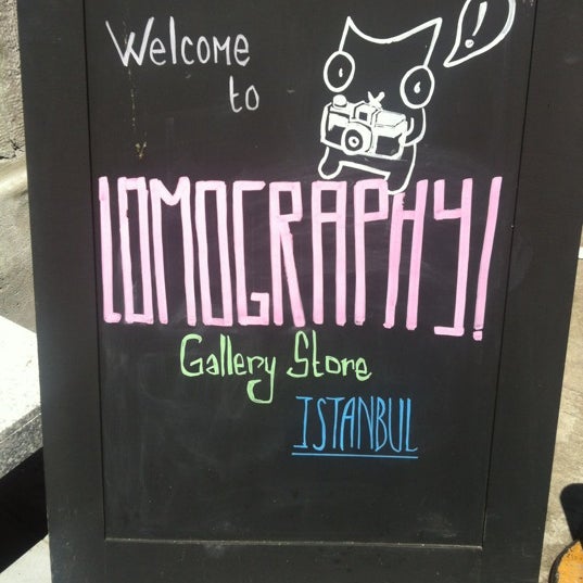6/3/2012にJulien A.がLomography Embassy Store Istanbulで撮った写真