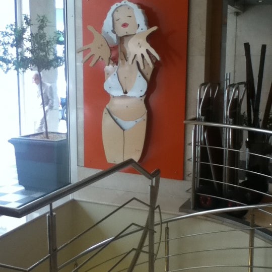 4/24/2012 tarihinde Kerry M.ziyaretçi tarafından Melia Athens Hotel'de çekilen fotoğraf
