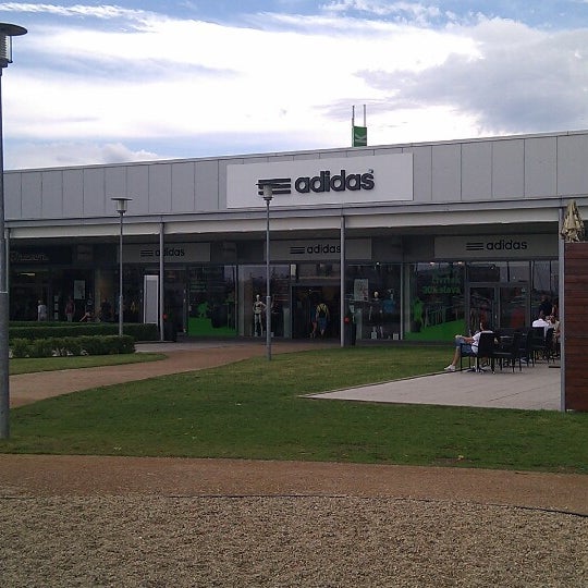 adidas outlet cz