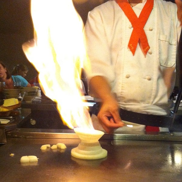 Снимок сделан в Fujiyama Steak House of Japan пользователем Jason M. 7/23/2012