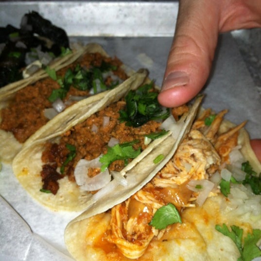 7/11/2012 tarihinde Dan B.ziyaretçi tarafından The Taco Shop'de çekilen fotoğraf