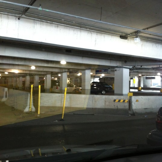Photos at Toronto Pearson Value Park Garage Malton 7 tips