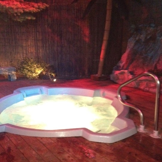 Photo taken at Oasis Hot Tub Gardens by Tiffany K. on 5/6/2012