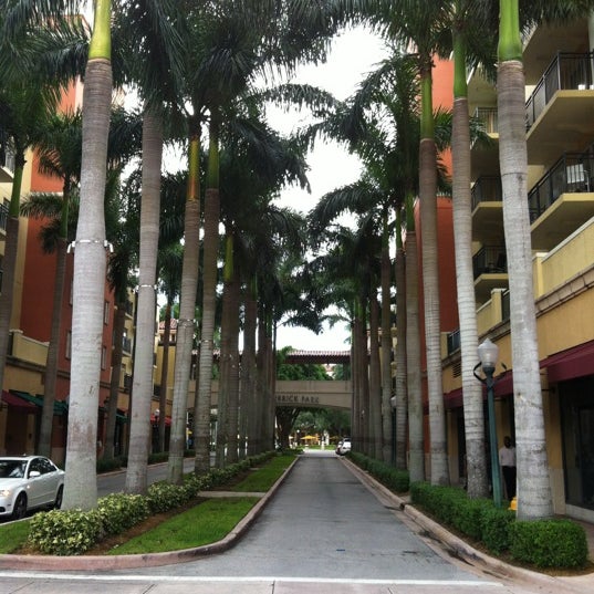 The Residences At Merrick Park - Merrick Park Hotel • nichols - Great little hotel in the heart of miami.