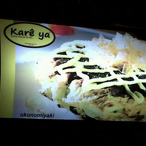 Photo taken at Karê ya Restaurante Japonês by Lalie D. on 8/17/2012